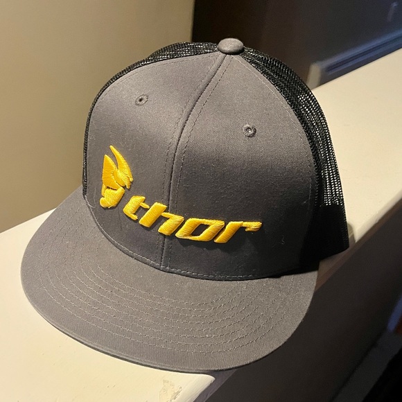 THOR Racing hat (RARE) - Picture 1 of 5